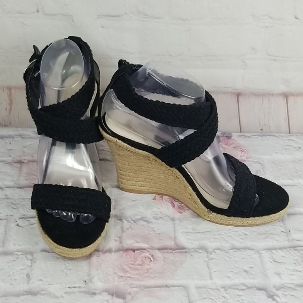 Dana Buchman Espadrille  Wedges